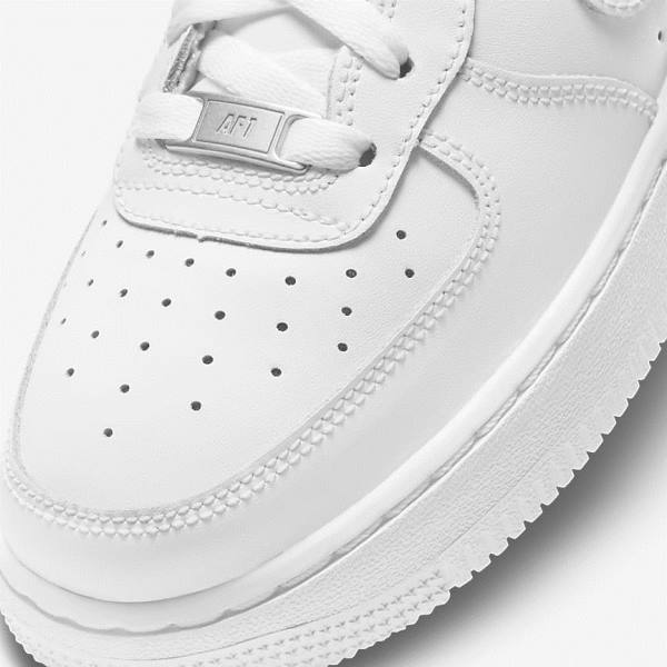 Zapatillas Nike Air Force 1 LE Older Niños Blancas | NK374BDF