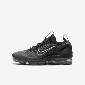 Zapatillas Nike Air VaporMax 2021 FK Older Niños Negras Blancas Gris Oscuro Negras | NK148NCS